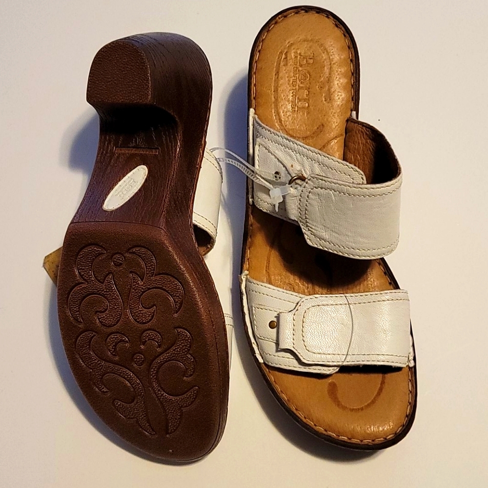 NEW Born Slip On Adjustable Wedge Sandal White 10 - Picture 3 of 7